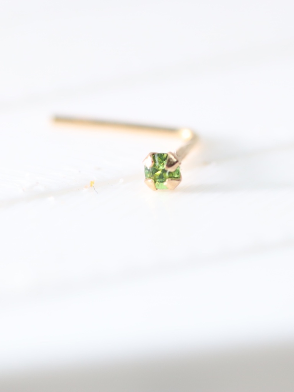 9kt Gold Clear green peridot Nose Piercing with tiny 9k mark New